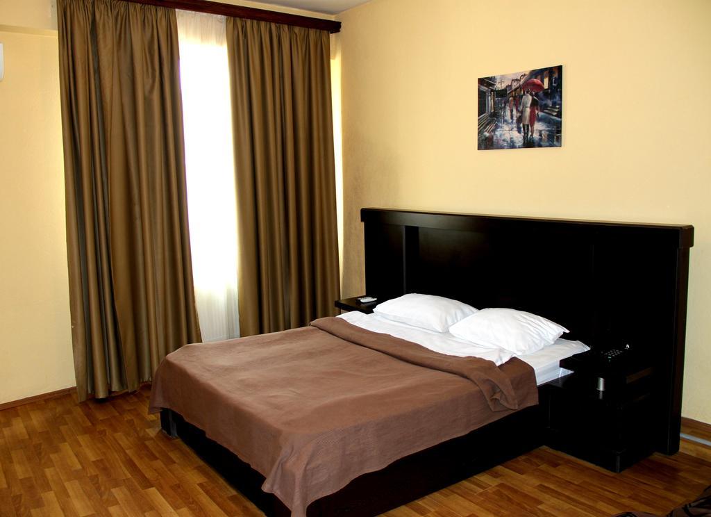 Avenue Hotel Tbilisi ห้อง รูปภาพ