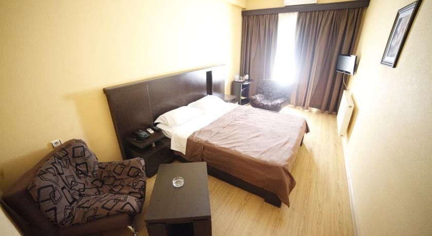 Avenue Hotel Tbilisi ภายนอก รูปภาพ